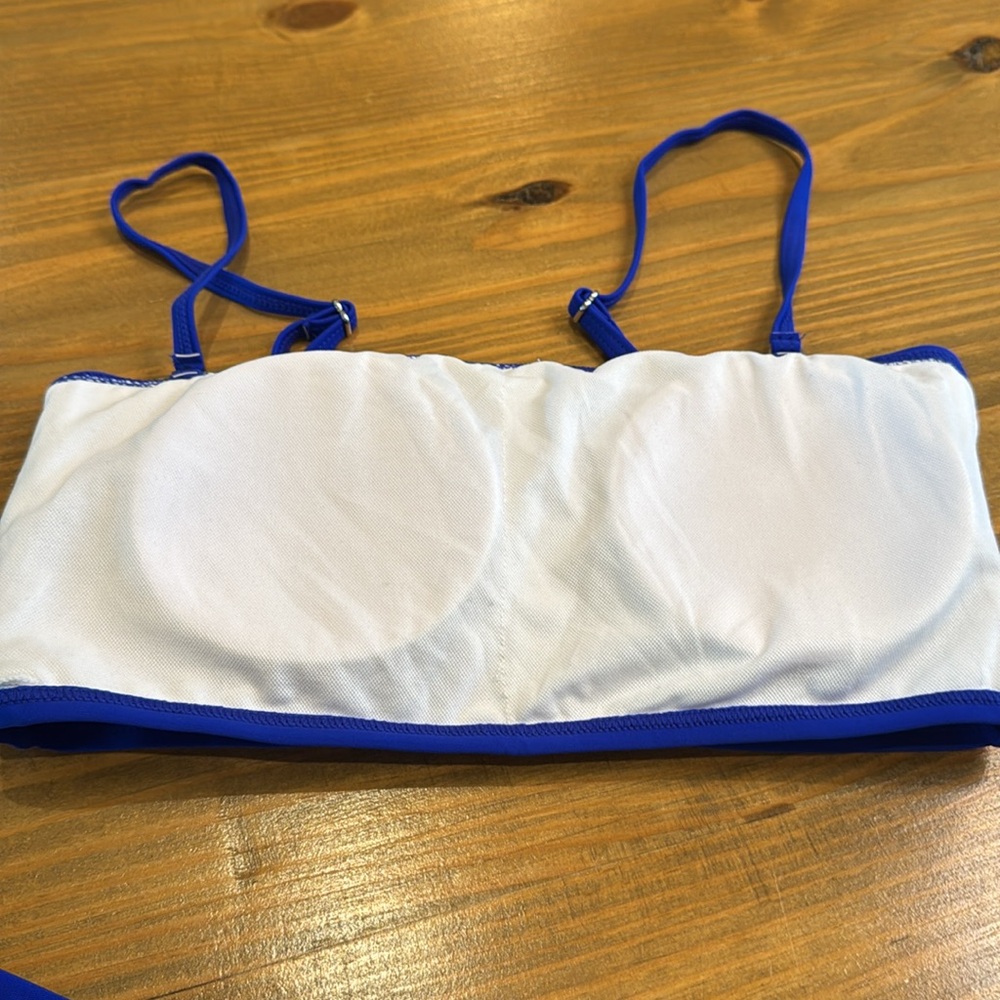 Classic blue women’s two piece Bikini Set size Medium bandeau NWOT swimwear - Picture 7 of 9